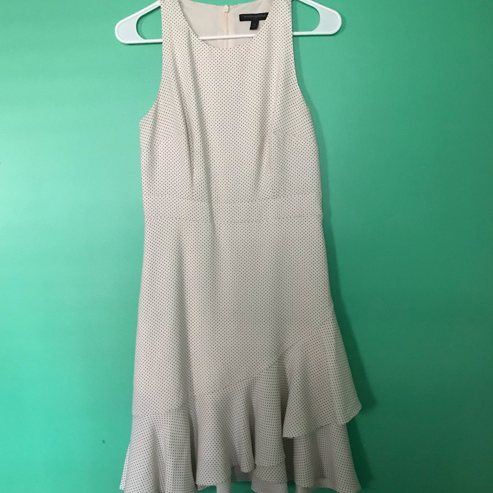 Banana Republic Ruffle Dress - Picture 5 of 6